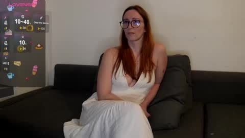 Snapshot of samarafromthewell chatting on 02.21.25 Samara From The Well online show from 02.21.25