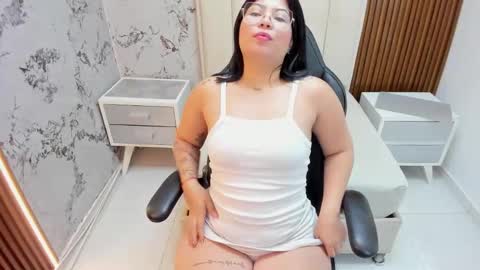 samaralee3 online show from 02.16.26