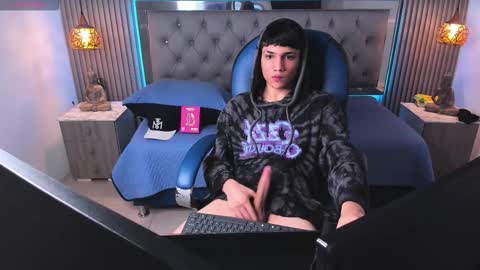 Snapshot of samblack_ chatting on 02.16.26 Sam online show from 02.16.26