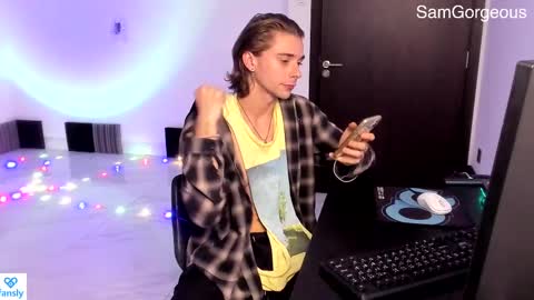 Snapshot of samgorgeous chatting on 03.03.25 Fansly - Top4fans online show from 03.03.25