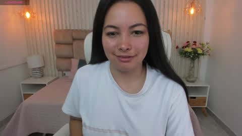 Snapshot of sami_eva chatting on 01.07.25 Samanta online show from 01.07.25