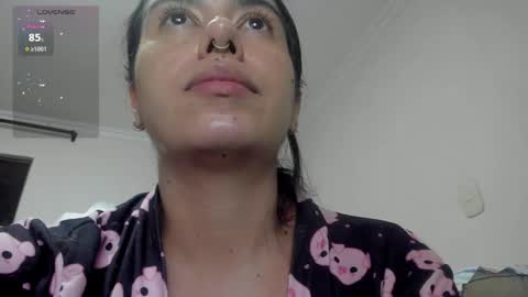 Samantha Santacoloma online show from 03.05.25