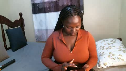 nina online show from 09.08.25