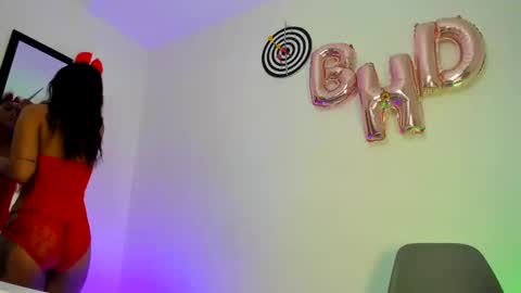 Snapshot of samikiulers chatting on 12.30.24 Sami online show from 12.30.24