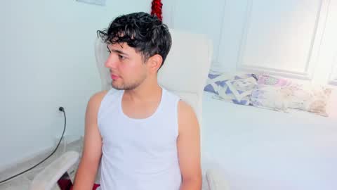 Snapshot of samir_bear chatting on 12.30.24 Samir online show from 12.30.24