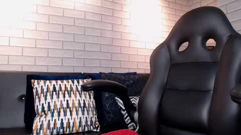 Snapshot of samir_bear chatting on 01.27.25 Samir online show from 01.27.25