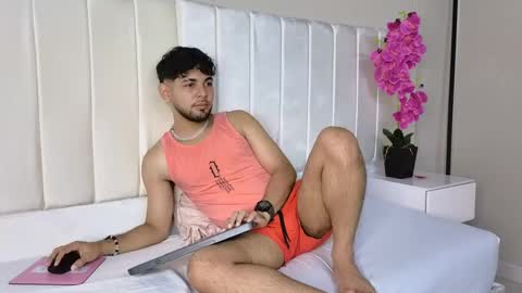 Snapshot of samir_bear chatting on 02.26.25 Samir online show from 02.26.25