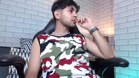 Snapshot of samir_bear chatting on 03.06.25 Samir online show from 03.06.25