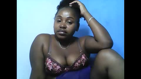Snapshot of samirah_69 chatting on 05.06.26 samirah_69 online show from 05.06.26