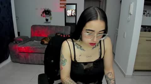 SARA online show from 10.17.25