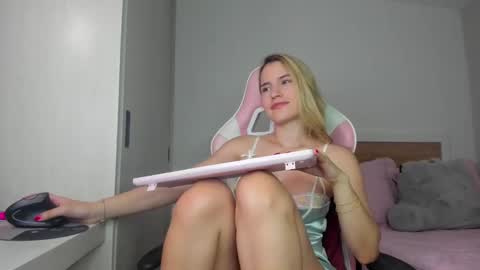 Ana online show from 12.15.24
