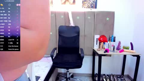 Snapshot of sammy_mature_ chatting on 01.09.25 Sammy online show from 01.09.25