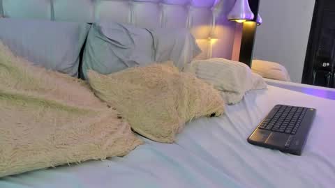 Axel online show from 03.02.25