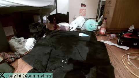 Snapshot of sammyf1rst chatting on 05.12.26 Sammy First online show from 05.12.26