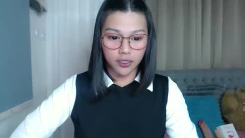 Snapshot of sammypretty19 chatting on 02.28.26 im throat fucker online show from 02.28.26