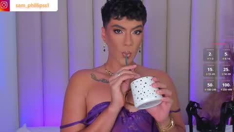 Snapshot of samphillipss chatting on 10.04.25 Sammuel online show from 10.04.25