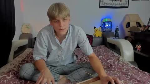 Sam online show from 09.18.25