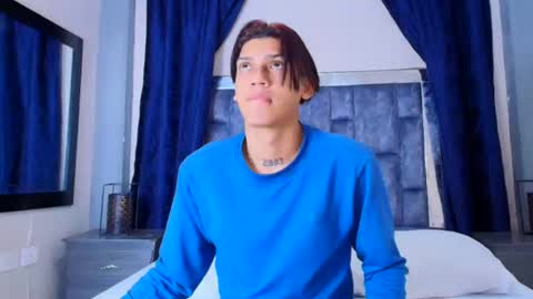 Samuel Sincee online show from 01.25.25