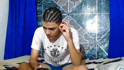 Samuel Sincee online show from 09.17.25