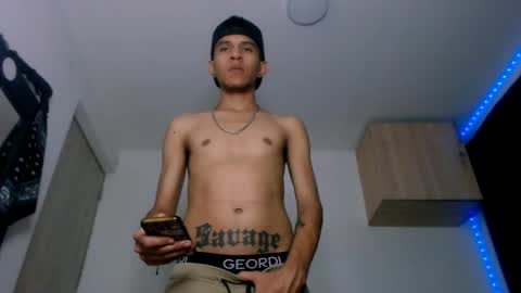   online show from 03.03.25