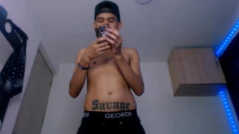   online show from 03.03.25