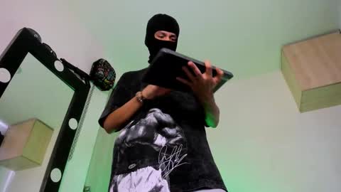   online show from 09.17.25