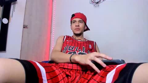 Snapshot of samuel_suarez chatting on 02.06.26 online show from 02.06.26