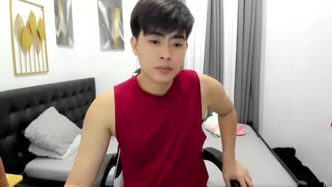 Sam online show from 04.05.26