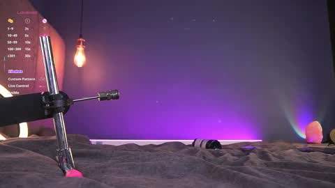 Snapshot of samuelboytattoo chatting on 09.18.25 samuel online show from 09.18.25