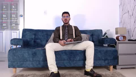 Snapshot of samuelcoopper chatting on 10.21.25  Samuel Coopper  online show from 10.21.25