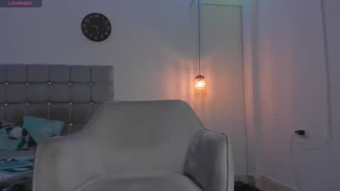 samxx_muscle online show from 11.24.25