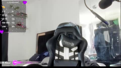 Snapshot of samykiss chatting on 10.06.25 SamyHolbrook online show from 10.06.25