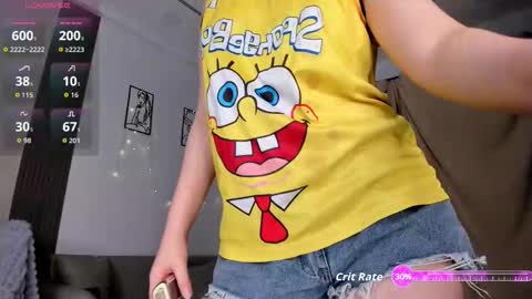 Snapshot of sana_minatozaki chatting on 11.19.25 God Sana online show from 11.19.25