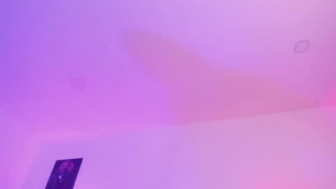 MilaSander online show from 02.21.25