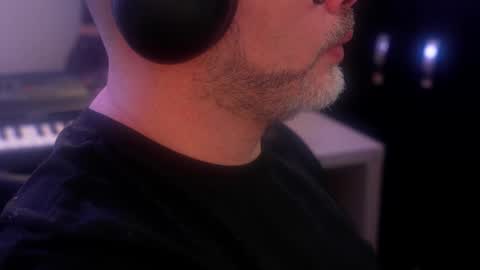 Sanders online show from 09.14.25