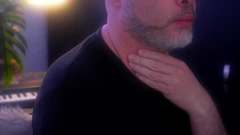 Sanders online show from 09.16.25