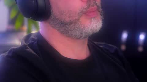 Sanders online show from 10.02.25