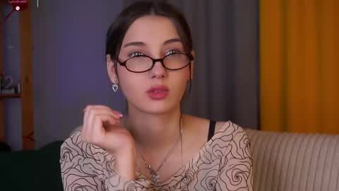 Isabel but you can call me Bella online show from 03.12.26