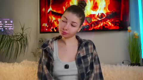 Emma  online show from 04.05.26