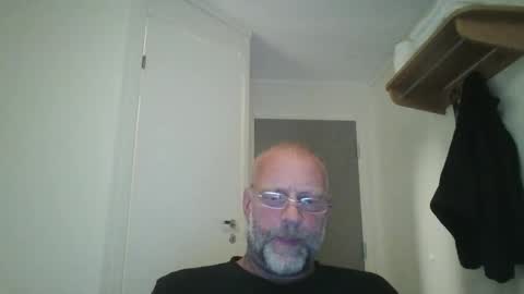sandnesrune523 online show from 09.23.25