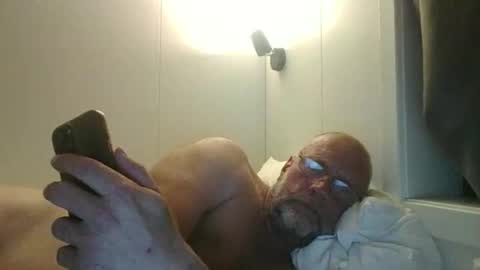 sandnesrune523 online show from 05.20.26