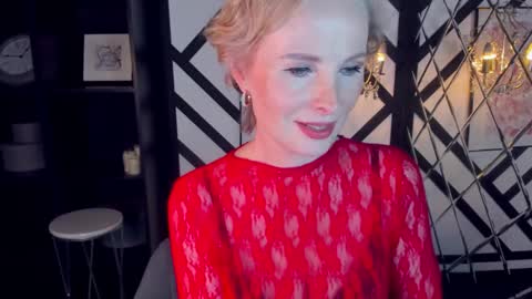 Sandra online show from 02.24.25