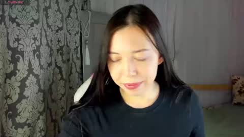 Snapshot of sandra_rosss chatting on 06.17.26 Sandra online show from 06.17.26