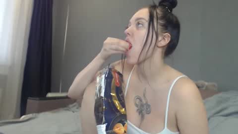 Snapshot of sandra_smith3007 chatting on 01.26.25 sandra_smith3007 online show from 01.26.25