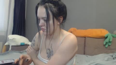 Snapshot of sandra_smith3007 chatting on 02.13.25 sandra_smith3007 online show from 02.13.25