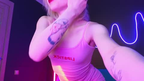 Sandy  online show from 01.22.25