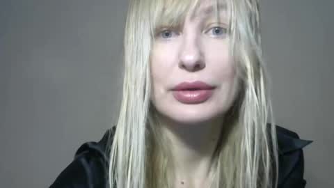 Sandra online show from 01.25.25
