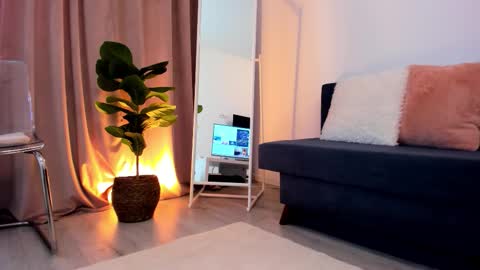 Snapshot of sandrajo_ chatting on 10.22.25 sandra jo online show from 10.22.25