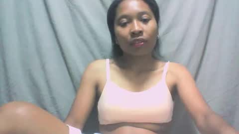 Snapshot of sandy735579 chatting on 10.16.25 sandy735579 online show from 10.16.25