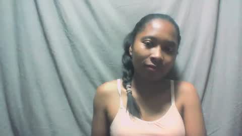 Snapshot of sandy735579 chatting on 10.17.25 sandy735579 online show from 10.17.25